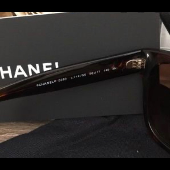 Chanel Variant 🕶 Sunglasses - Picture 10 of 12